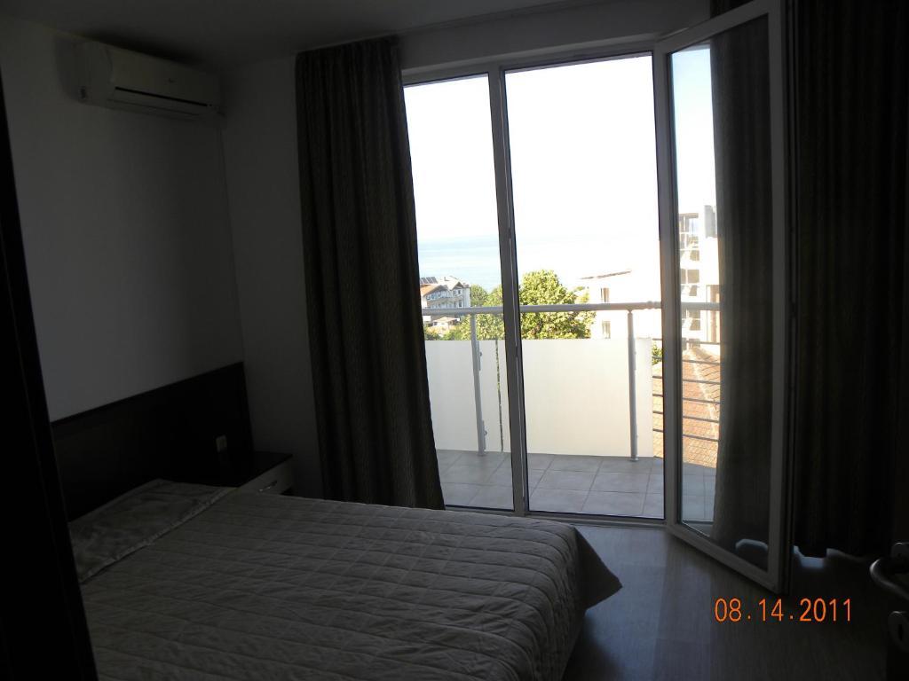 Apartcomplex New Tawn Obzor Eksteriør bilde